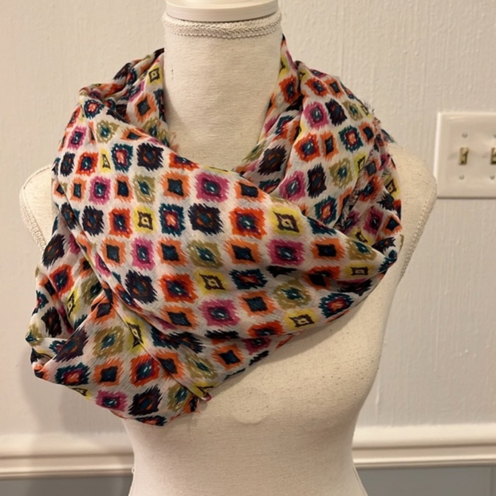 ANTHROPOLOGIE IKAT DIAMOND PRINT RAW HEM SCARF SARONG WRAP